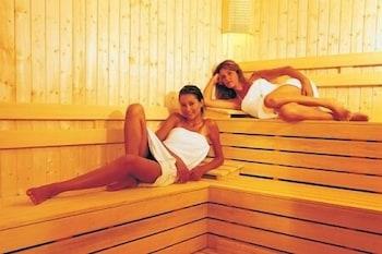 Отель Kristal 3*
